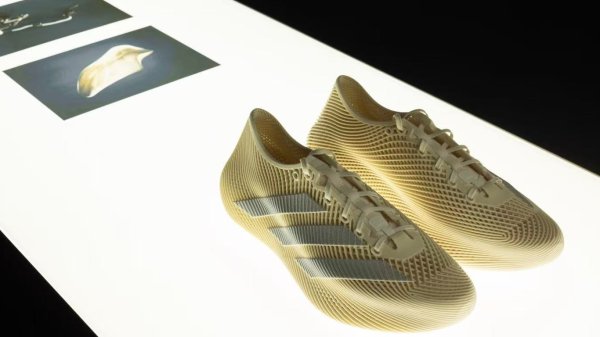 铜箔概念午后持续走强