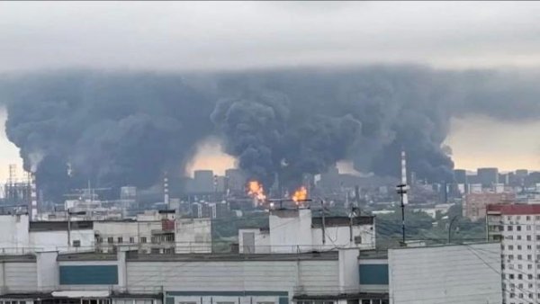 比毁伤更可怕的是高成本内耗：“小摩托” 背后的战争逻辑