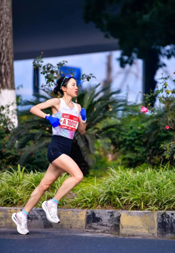 "最快女护士"辞职86天 已获数十万奖励